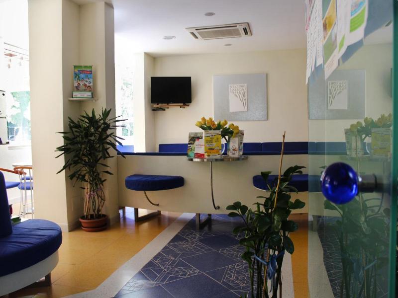 Metron Hotel image