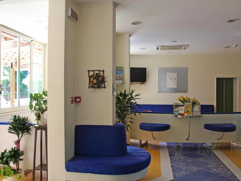 Metron Hotel image
