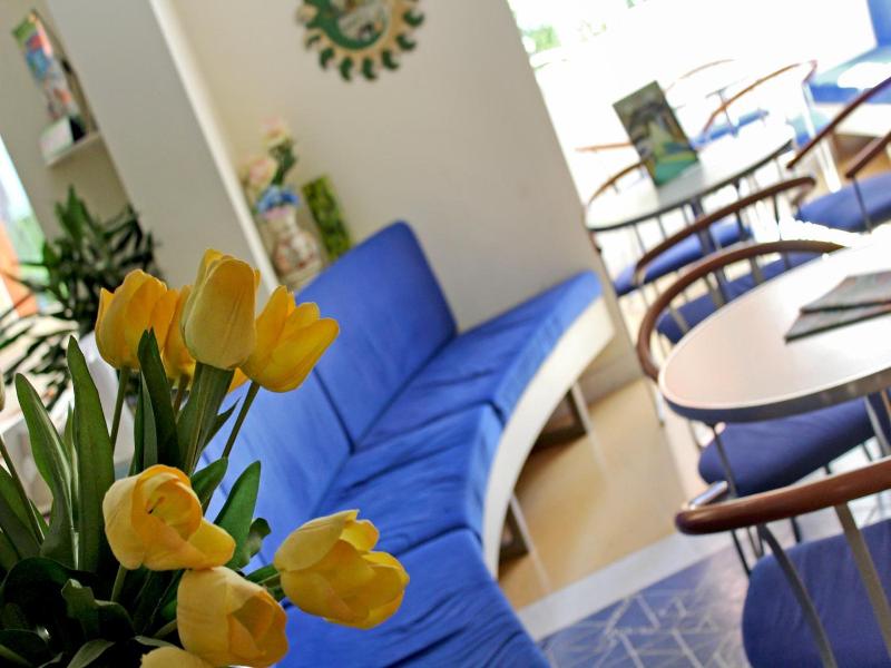 Metron Hotel image