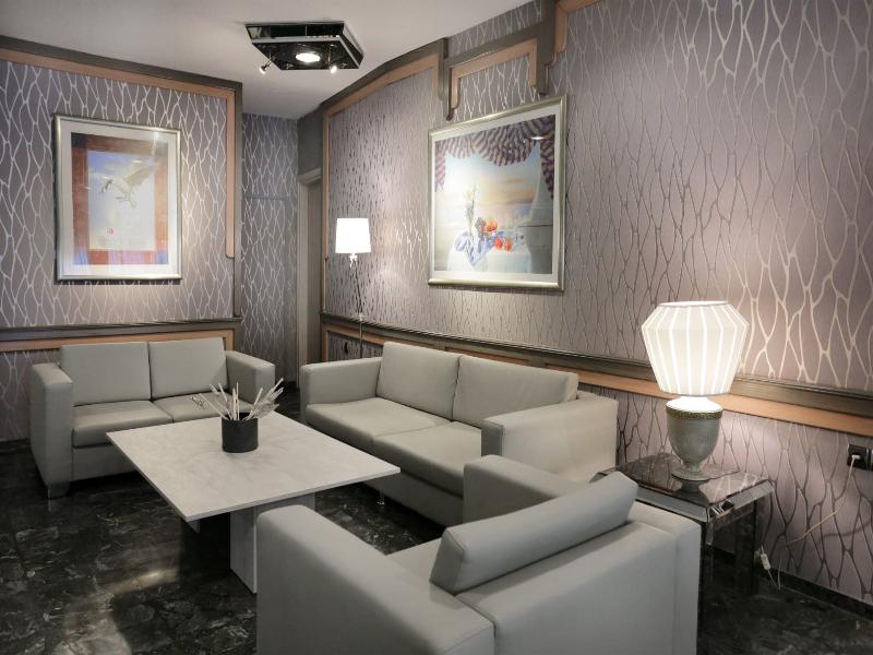 Xenophon Hotel image