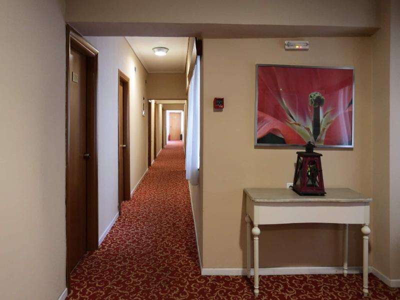 Xenophon Hotel image