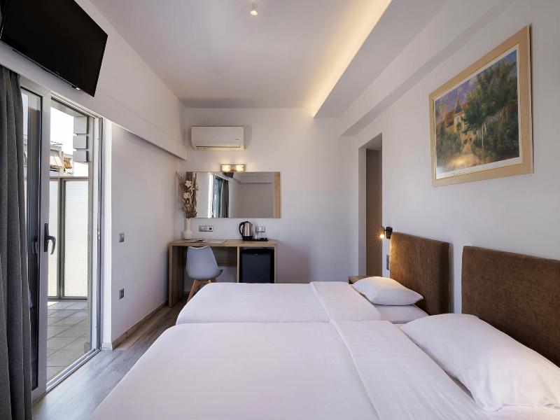 Xenophon Hotel image