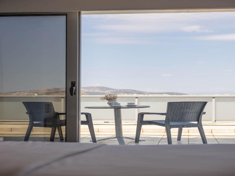 Xenophon Hotel image