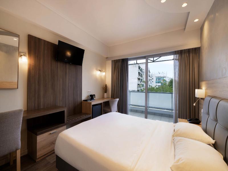 Xenophon Hotel image