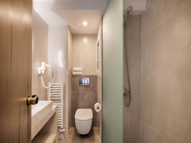 Xenophon Hotel image