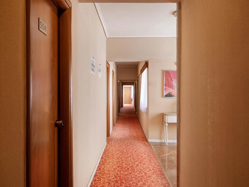 Xenophon Hotel image