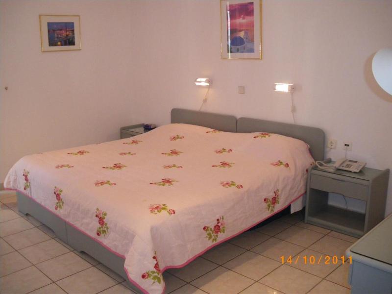 Elite Apartments image