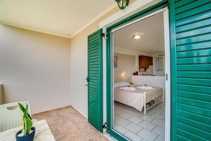 Anna Studios - Image 7