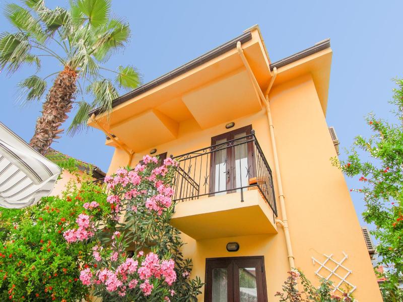 Villa Danlin Hotel — general view