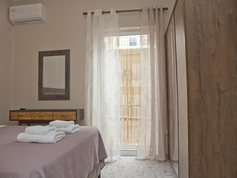 Danaos Hotel image