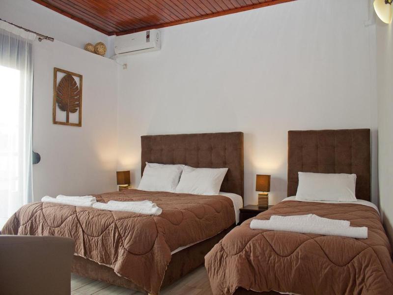 Danaos Hotel image