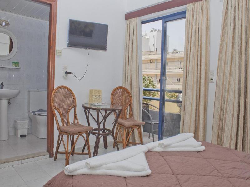Danaos Hotel image
