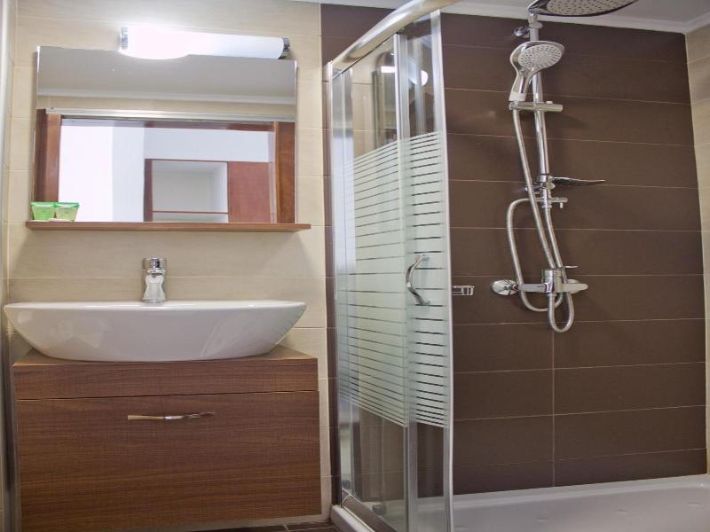 Danaos Hotel image