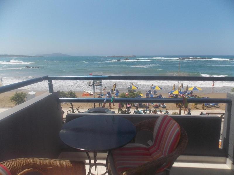 Danaos Hotel image