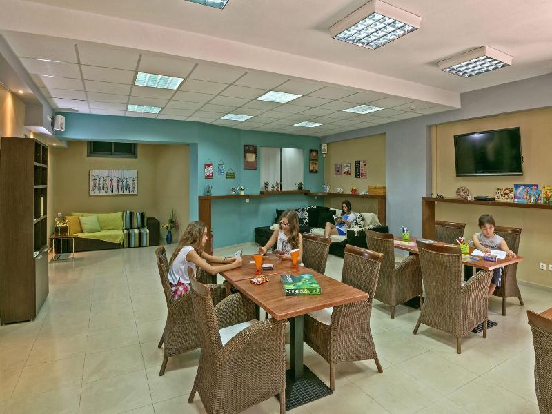 Aloe Apartments & Studios image