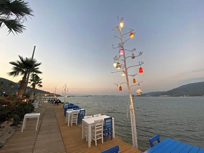 Omar Hotel image