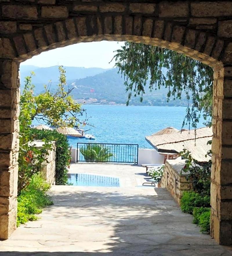 Omar Hotel image