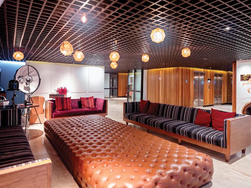 Doubletree By Hilton Sukhumvit Bangkok image