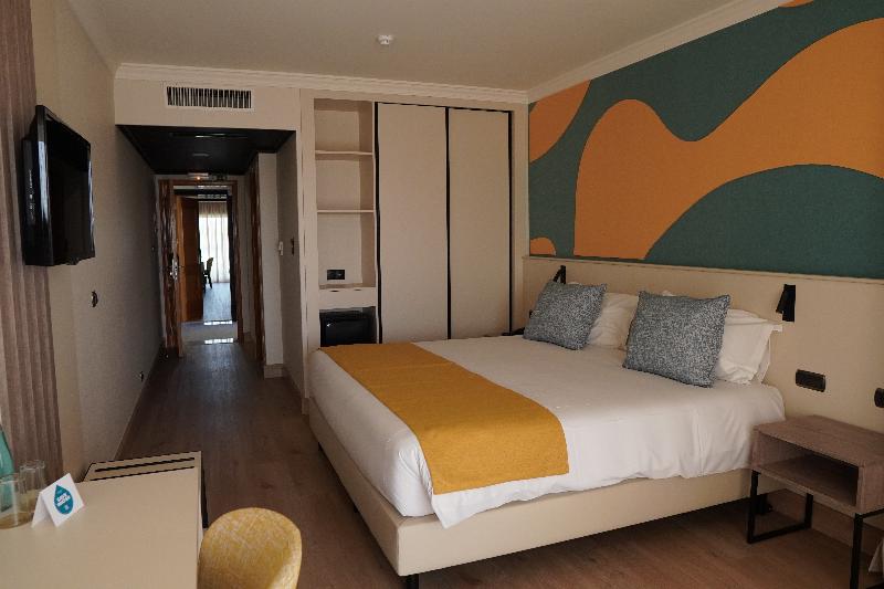 Ukino Palmeiras Village Family Resort image
