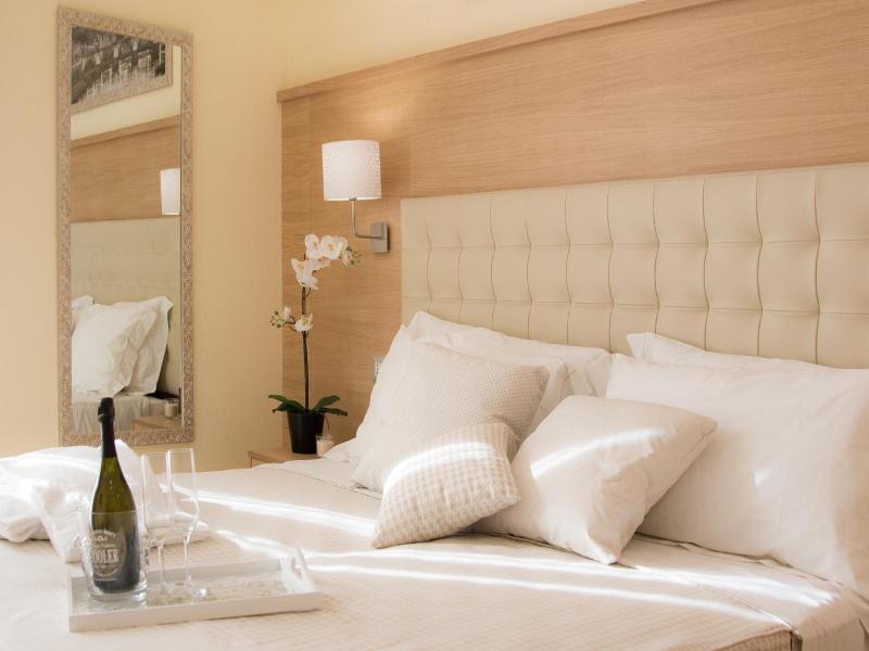 Hotel Esposizione image