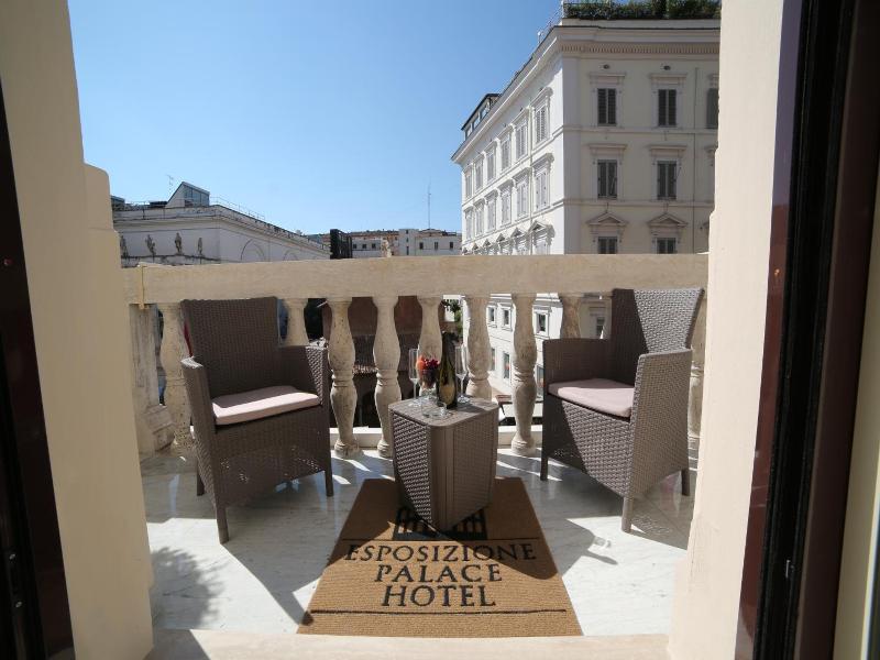 Hotel Esposizione image