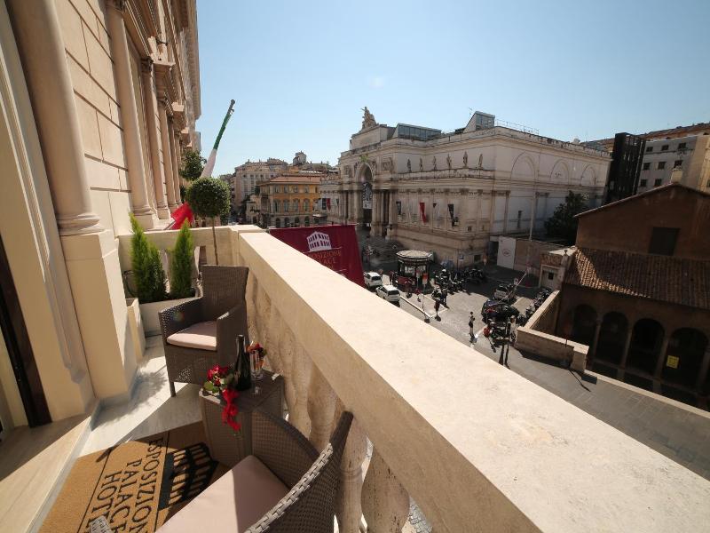 Hotel Esposizione image