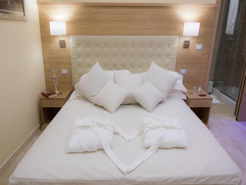 Hotel Esposizione image