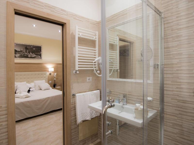 Hotel Esposizione image