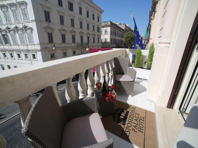 Hotel Esposizione image