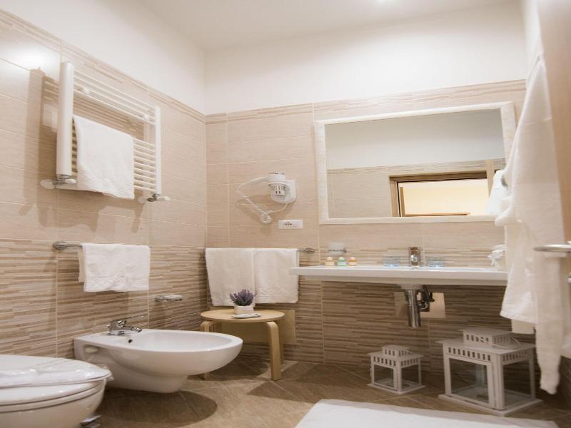 Hotel Esposizione image
