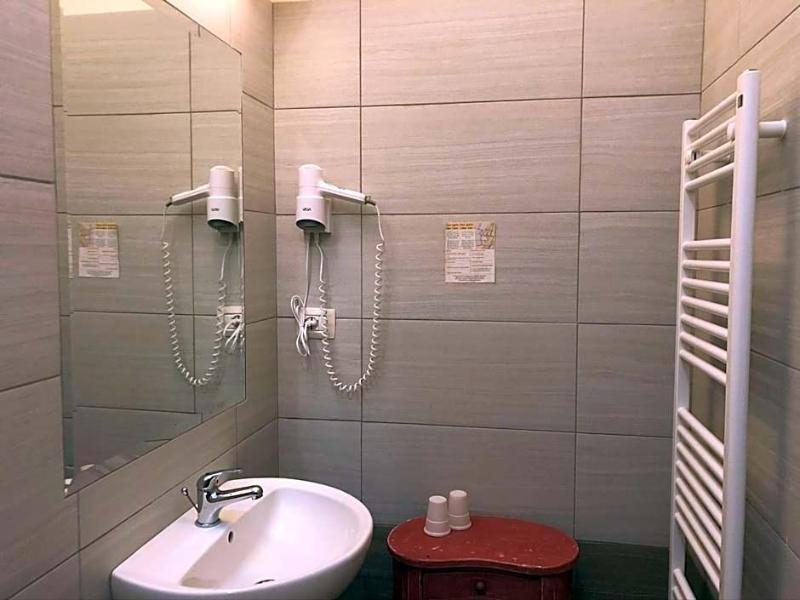 Hotel Lukas image