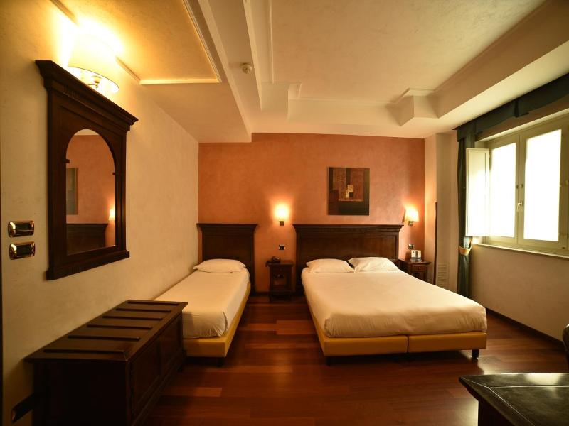 Hotel Teocrito image