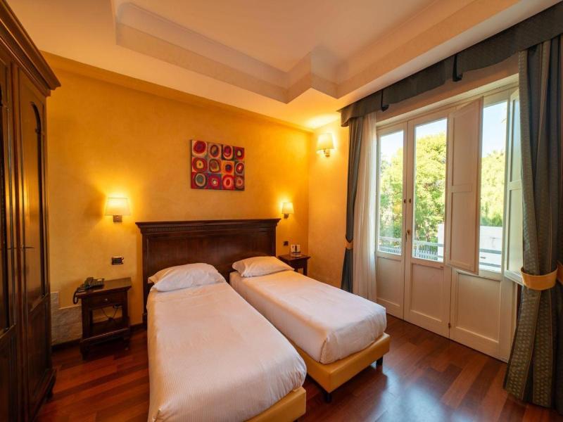 Hotel Teocrito image
