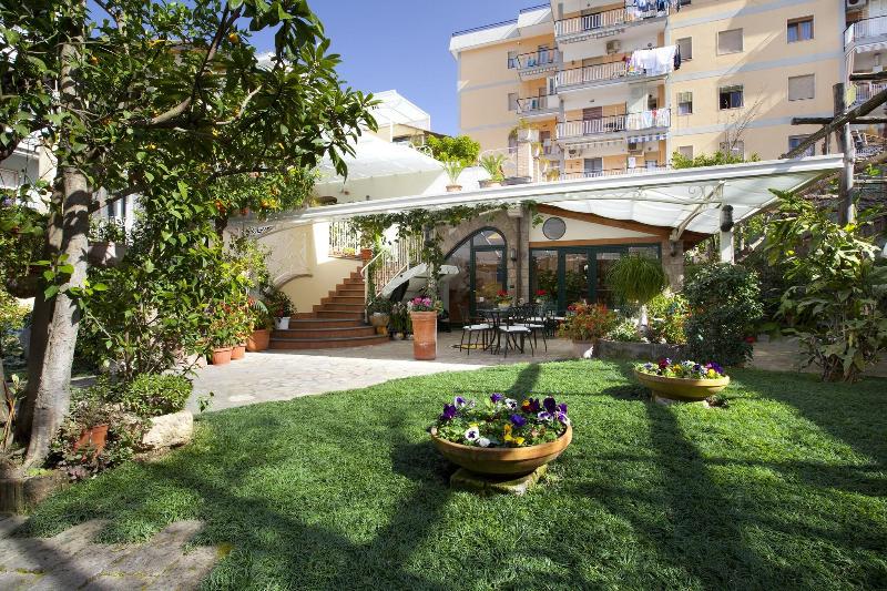 Villa Angiolina Relais image