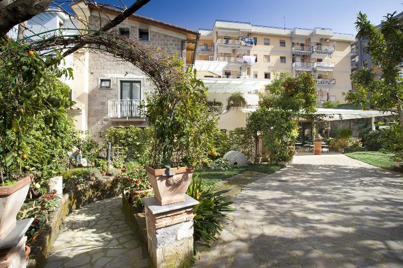 Villa Angiolina Relais image