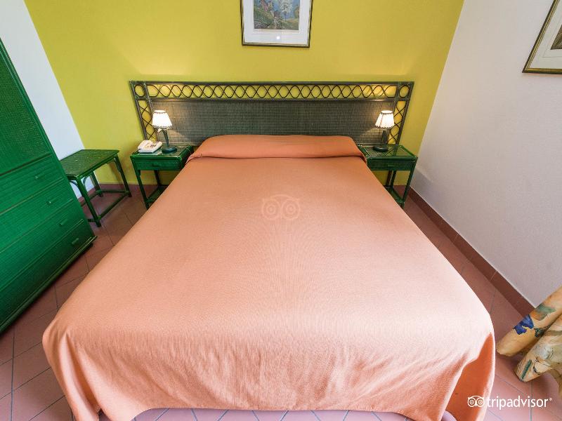Hotel Baia Delle Sirene image