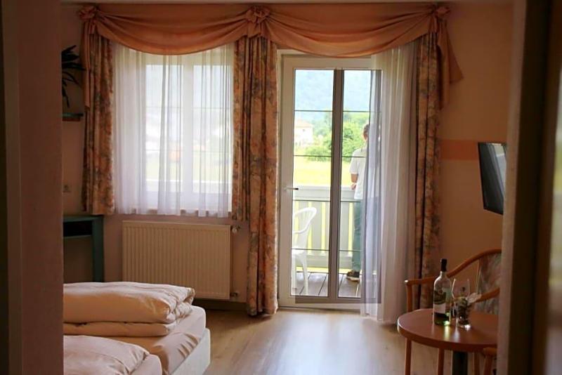 Gasthof Hotel Zur Post image