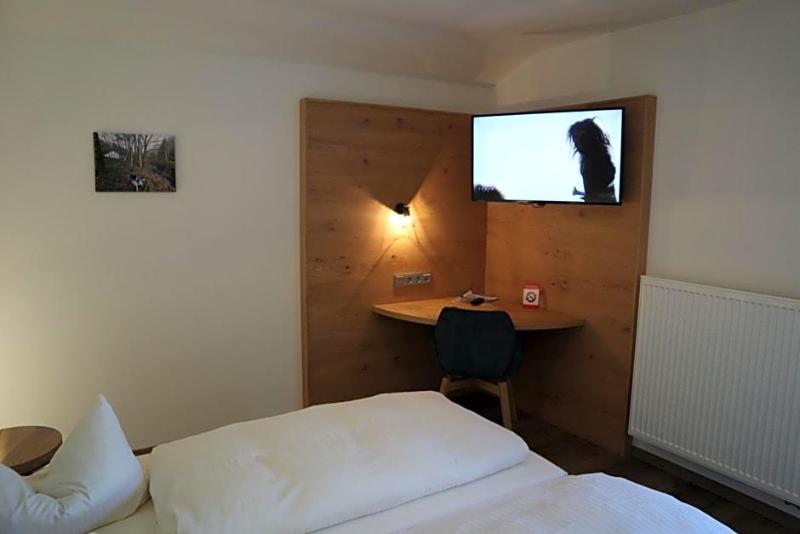 Gasthof Hotel Zur Post image