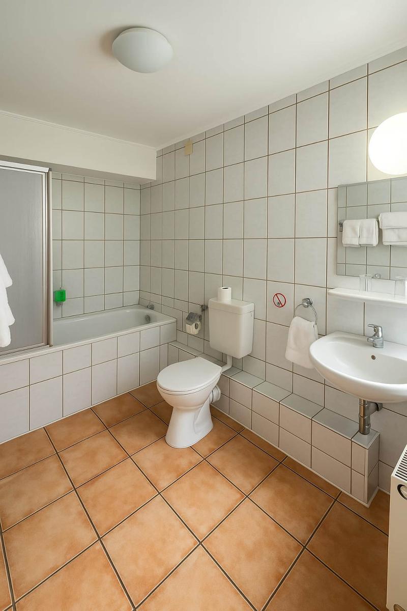 Atomis Hotel Dusseldorf City image