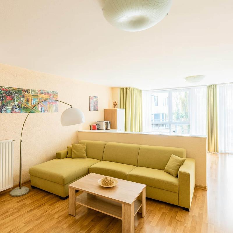 Atomis Hotel Dusseldorf City image