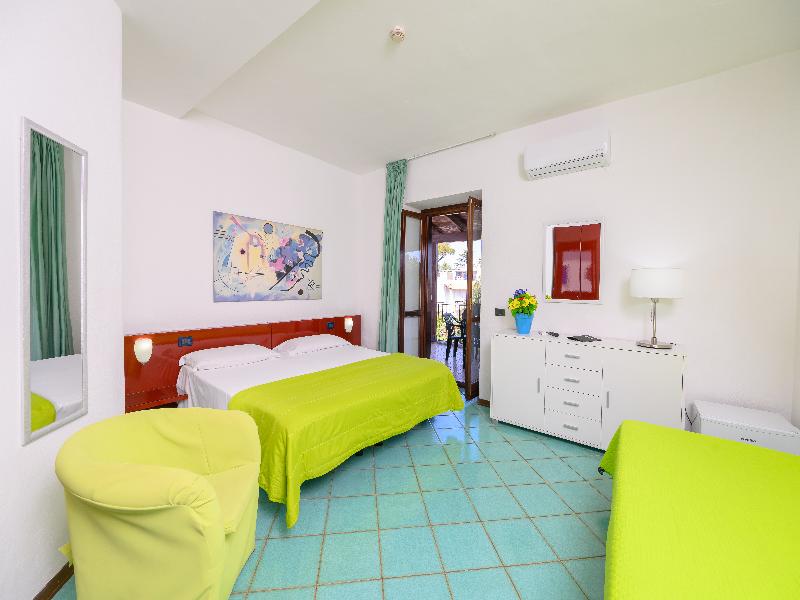 Hotel Annabelle image