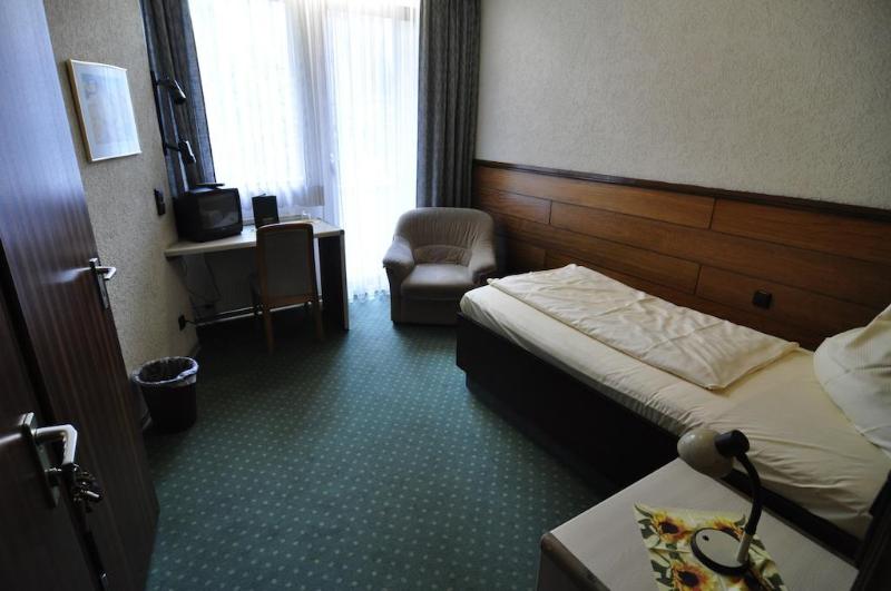 FF&E City Hotel Saarbrucken image