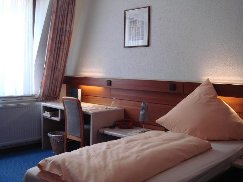 FF&E City Hotel Saarbrucken image