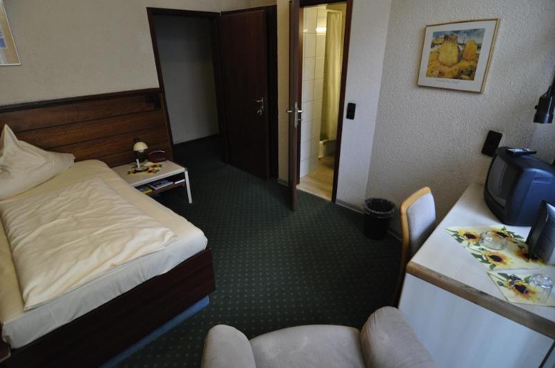 FF&E City Hotel Saarbrucken image