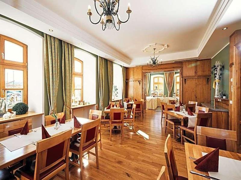 Hotel & Restaurant Waldschloss image