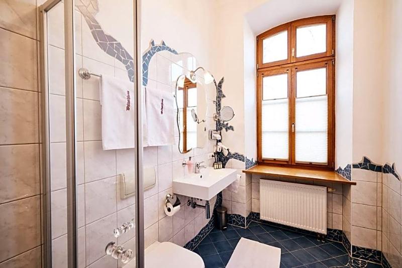Hotel & Restaurant Waldschloss image