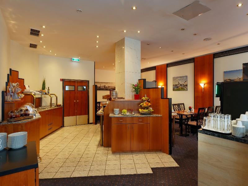 Trip Inn Hotel Esplanade image