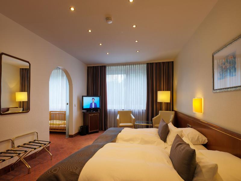 Trip Inn Hotel Esplanade image