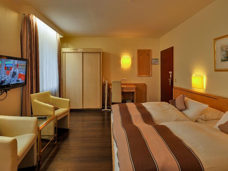 Trip Inn Hotel Esplanade image