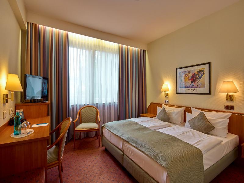 Trip Inn Hotel Esplanade image